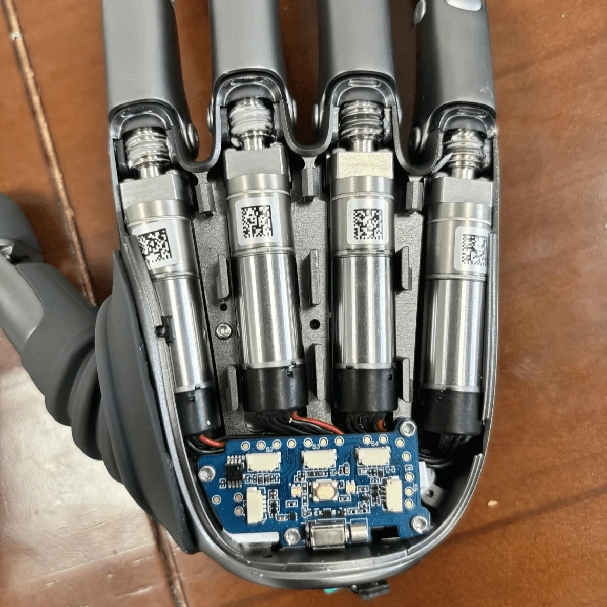 Humanoid Five-Fingered Dexterous Hand